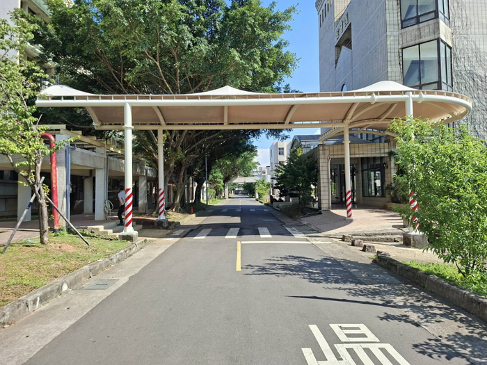 「遮陽雨棚迴廊」更新工程-施工後